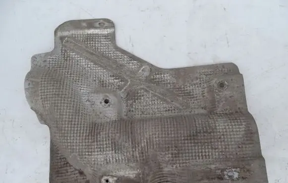 Opel Astra K Exhaust heat shield 39007225