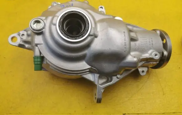 Mercedes-Benz GLC C254 Front differential A2233357600 2543309401