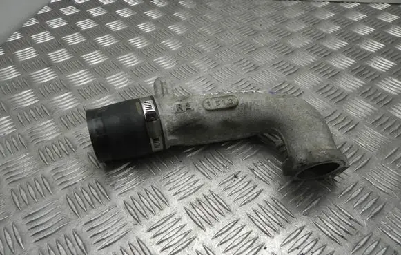 Mazda 6 Air intake hose/pipe R21E12