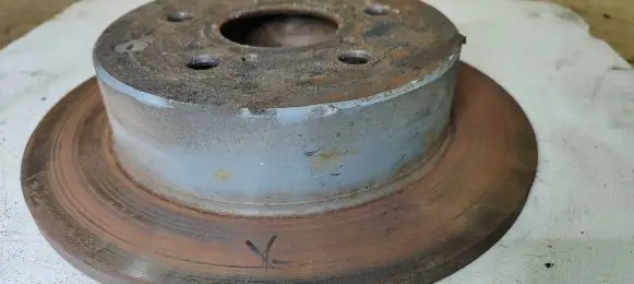 Toyota Avensis T250 Rear brake disc