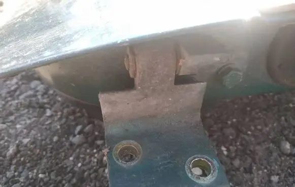 Front door upper hinge