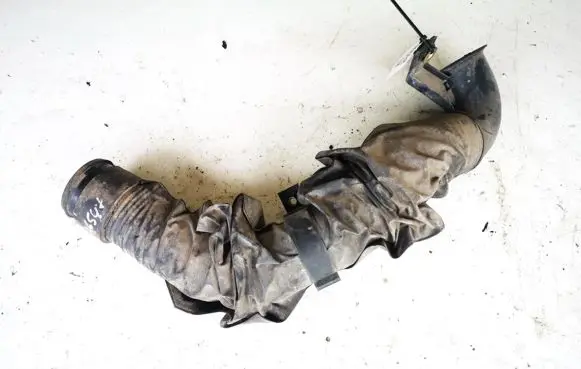 Alfa Romeo 147 Air intake hose/pipe 46819095