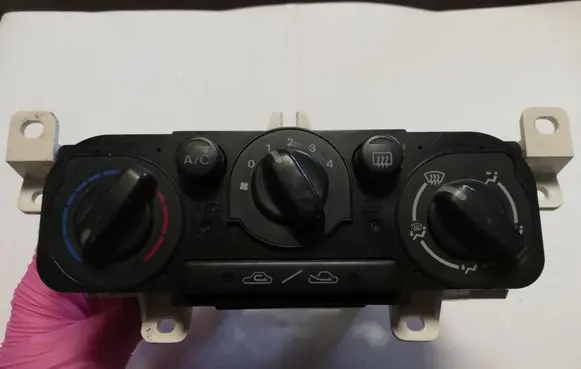 Mazda 323 F Climate control unit