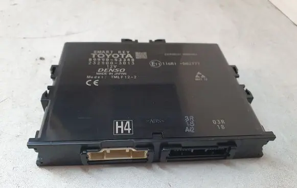 Lexus IS III XE30 Keyless (KESSY) go control unit/module 8999053340 2329003013