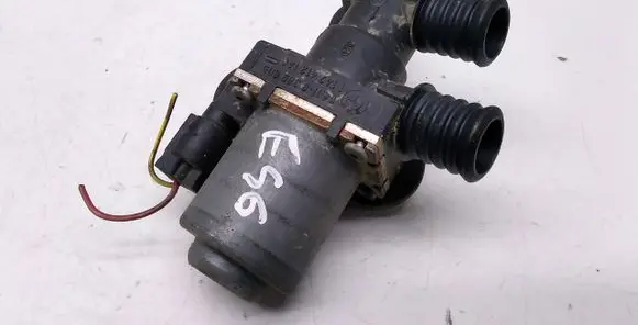 BMW 3 E46 Coolant heater control valve 8369805 64118369805 1147412144