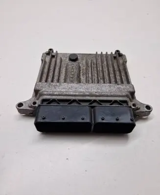 Mercedes-Benz C W204 Engine control unit/module A6461504572 28114609 A0054467440