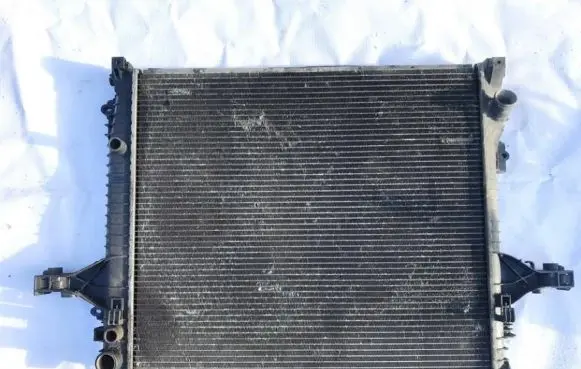 Volvo XC90 Coolant radiator