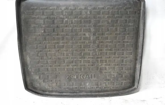 Nissan X-Trail T31 Rear floor carpet liner M9RC830