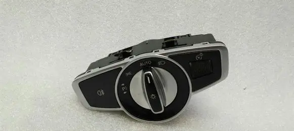 Mercedes-Benz C W205 Light switch A2059057007