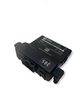 Volkswagen Golf Cross Gateway control module 1K0907530F 1K0907951