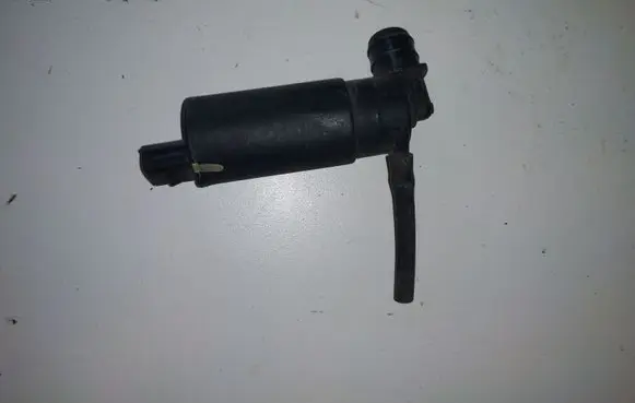 Toyota Corolla Verso E121 Headlight washer pump 