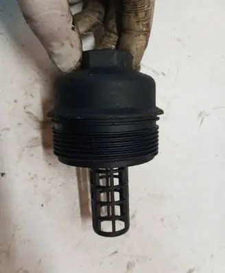 Volvo S80 Oil filler cap 08692306