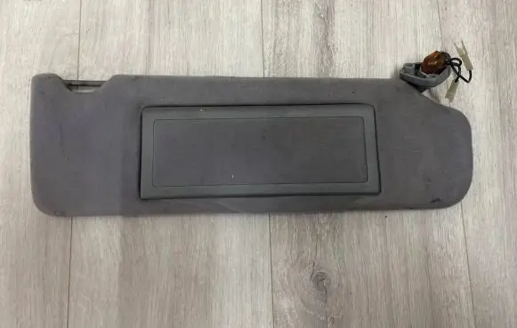 Jaguar XJ X40 Sun visor