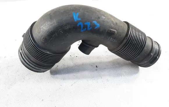 Volkswagen Touareg II Air intake hose/pipe 7P6129571