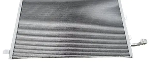 Volkswagen Tiguan Coolant radiator 3WA121251