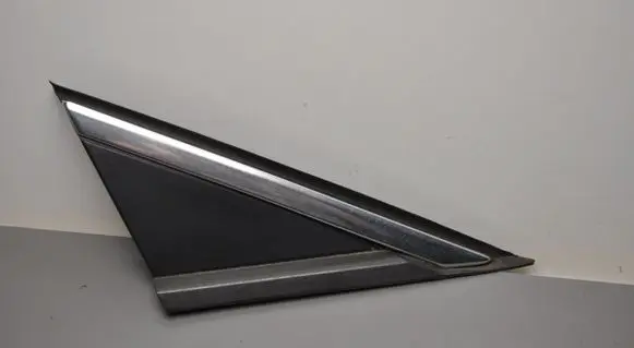 Fender end trim