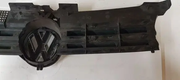 Volkswagen Golf IV Front grill 1J0853655D 1J0853651F