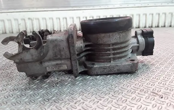 BMW 5 E39 Throttle valve 14433385