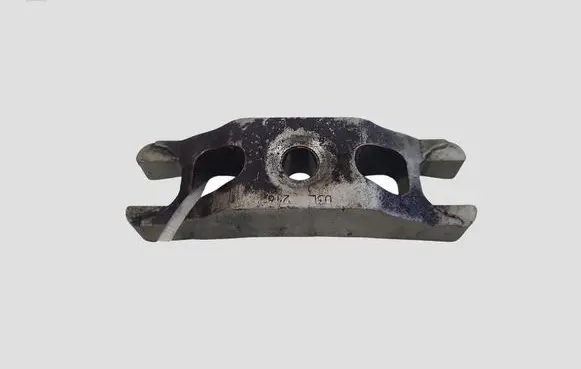 Volkswagen PASSAT B6 Fuel Injector clamp holder