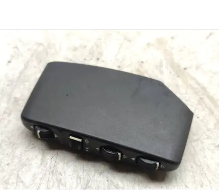 Mercedes-Benz E W212 Seat control switch A0008007978
