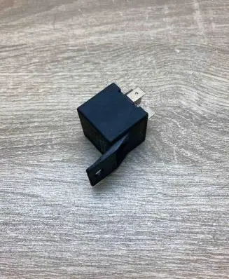 Mitsubishi Carisma Other relay RSV1CM12H