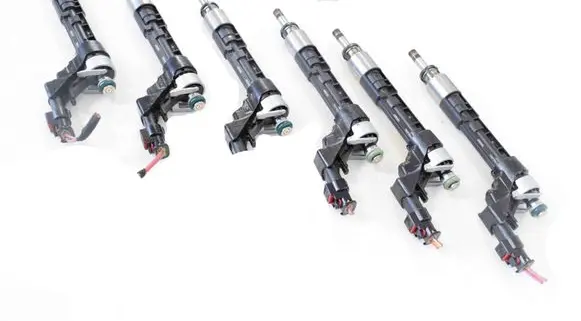 Audi A5 Fuel injectors set 06M906036L