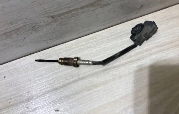 Lexus IS 220D-250-350 Exhaust gas temperature sensor 8942520400