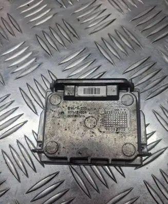 Jeep Grand Cherokee Headlight ballast module Xenon 89034934