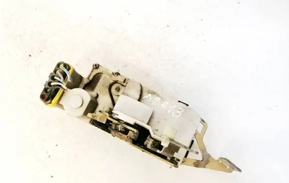 Mazda 3 I Front door lock