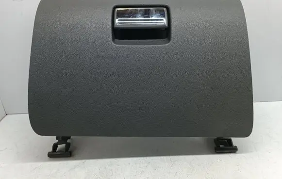 Ford Focus Glove box lid/cover C88RA 4M51A060C16AAW