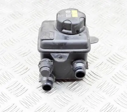 BMW i3 Coolant expansion tank/reservoir 9327150