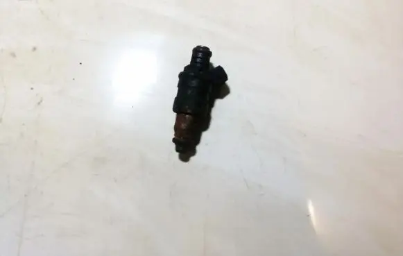 Renault Megane I Fuel injector 866313