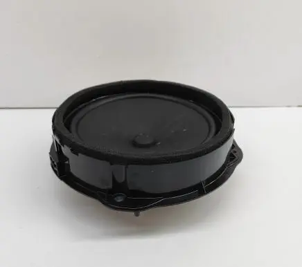 Audi A3 S3 8V Front door speaker 8V0035415C