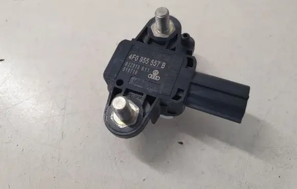 Audi A6 S6 C6 4F Airbag deployment crash/impact sensor 4F0955557B