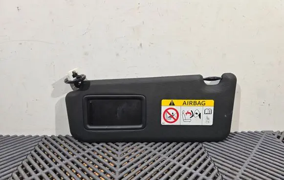 Toyota RAV 4 (XA40) Sun visor