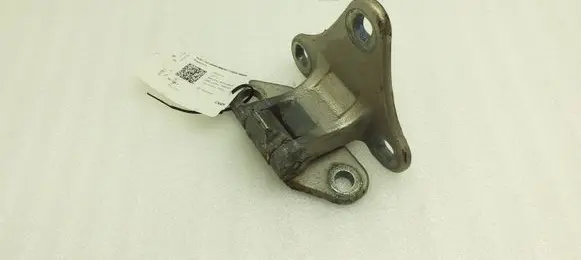 Hummer H3 Loading door upper hinge 