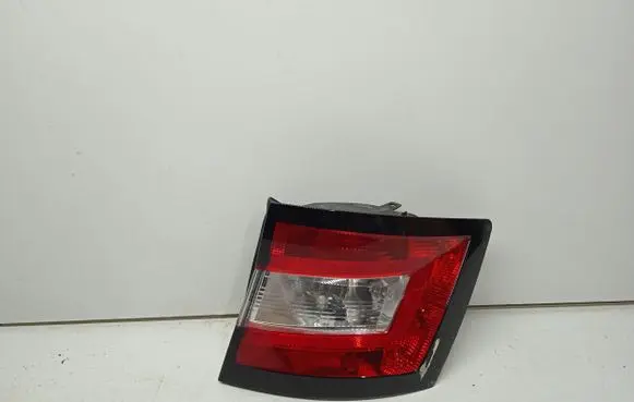 Skoda Fabia Mk3 (NJ) Rear/tail lights 6V9945096 62422002