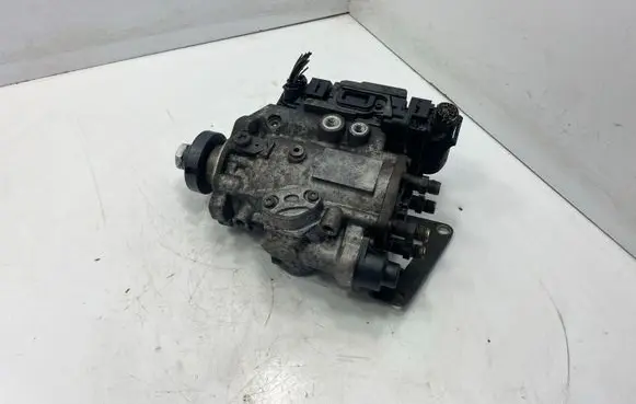 Opel Zafira A Fuel injection high pressure pump 55352863 0470504225 TESTED