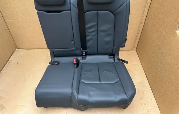 Audi Q3 F3 Rear seat 83A885039D