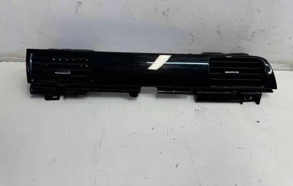 Mitsubishi Outlander Dash center air vent grill 8055A056YA
