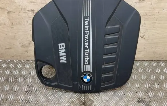 BMW 5 F10 F11 Engine cover (trim) 8513452 8513453