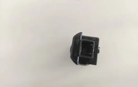 Engine start stop button switch