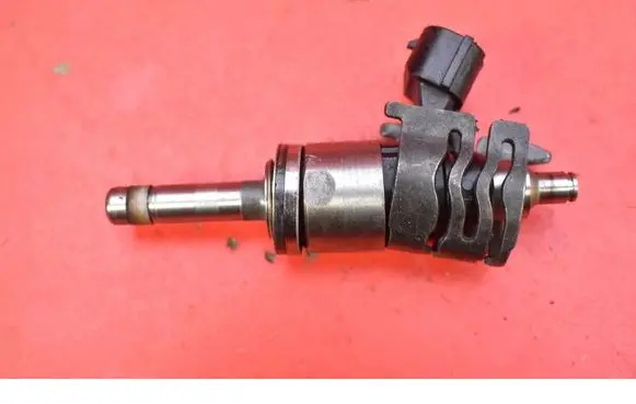 Toyota Corolla E10 Fuel injector 2325047100