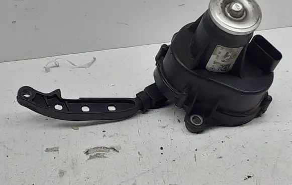 Mercedes-Benz Vito Viano W639 Intake manifold valve actuator/motor A6511500094