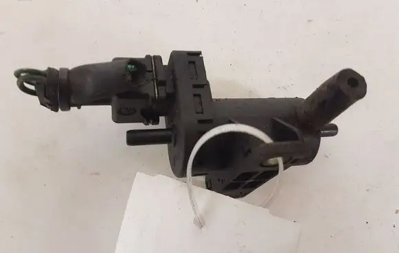 Renault Laguna III Turbo solenoid valve 8200762597