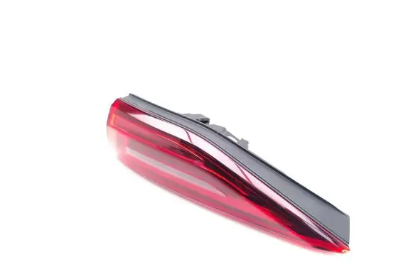 Audi A3 8Y Tailgate rear/tail lights 8Y0945308