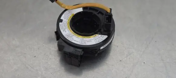 Suzuki Swift I Airbag squib ring wiring 