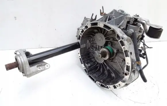 Mercedes-Benz A W176 Manual 5 speed gearbox 711632