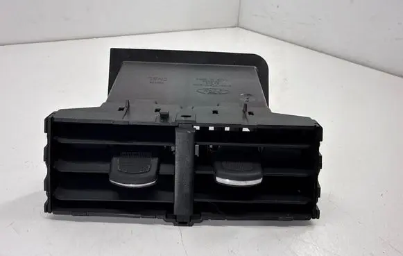 Ford Edge II Rear air vent grill EM2B19C570A