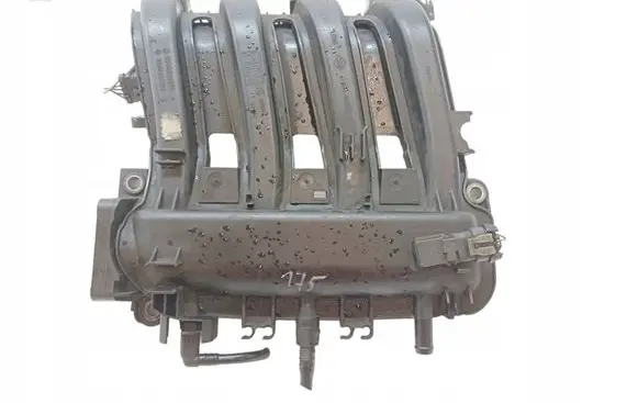 Renault Clio III Intake manifold